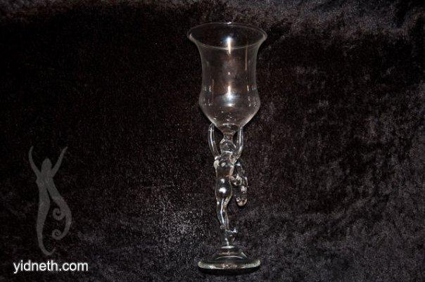 Yidneth glass cup